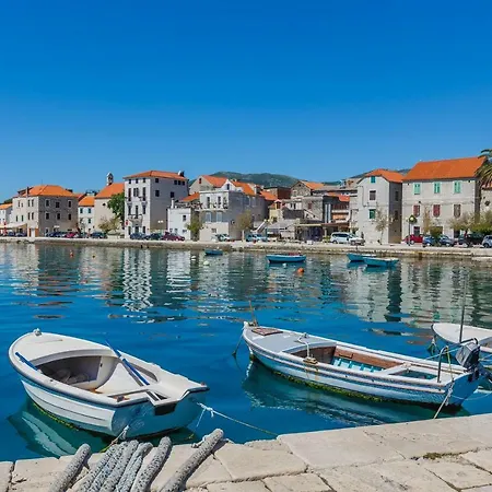 Dido Apartment Kastela